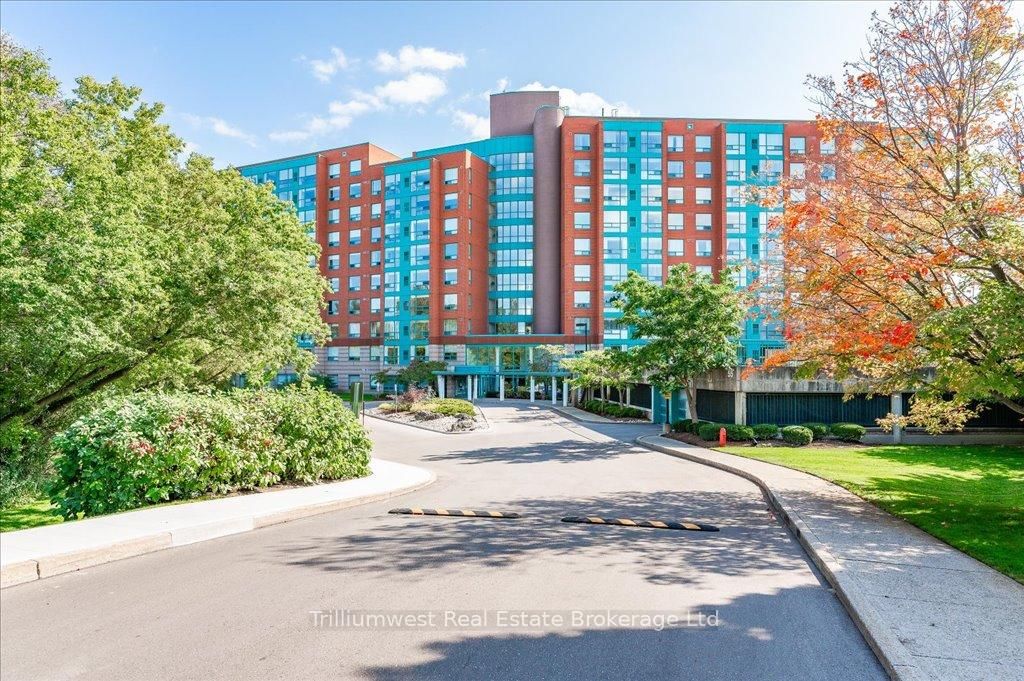 Condo for sale at 305-55 Blue Springs Drive, Waterloo, N2J 4T3 - MLS: X12098136
