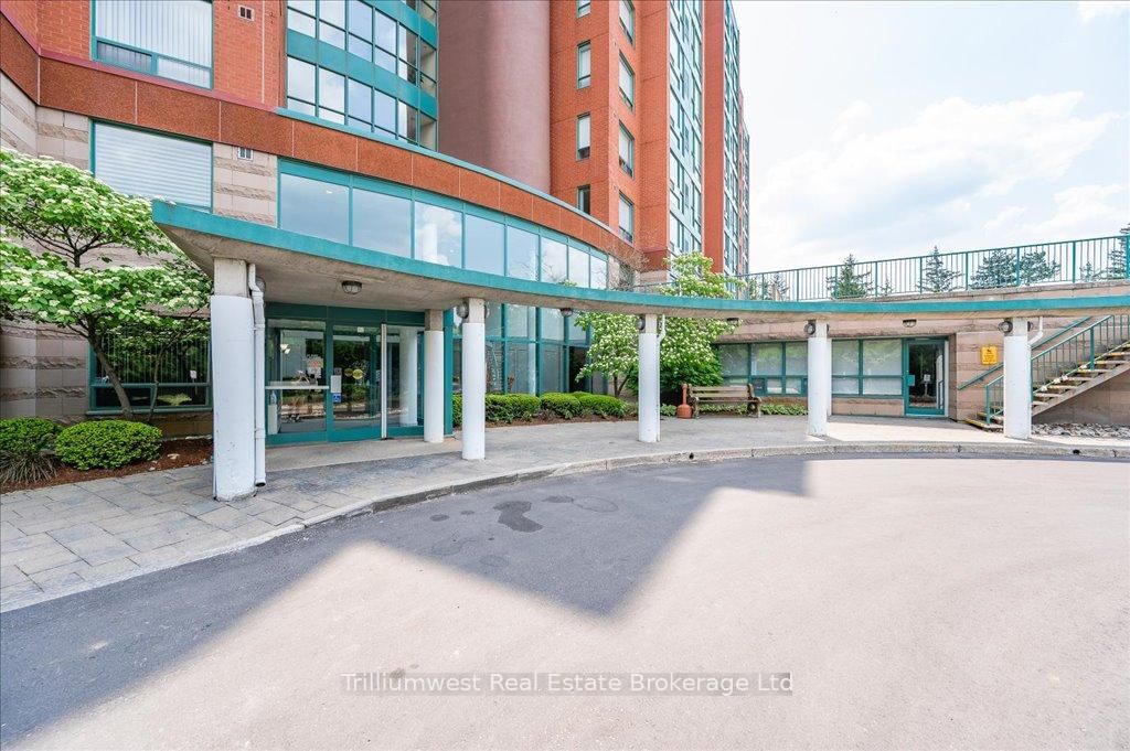 Condo for sale at 305-55 Blue Springs Drive, Waterloo, N2J 4T3 - MLS: X12098136