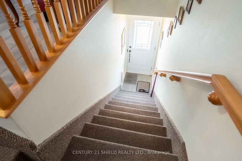 202 - 222 First St E, Cornwall, K6H 0G2 | Image 2