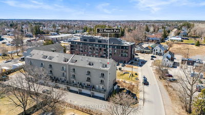 22 Meach Private, Stittsville - Stittsville (South) image-0-2