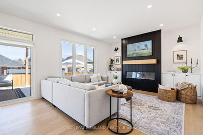 28 Hazelwood Passage, Thames Centre - Rural Thames Centre image-0-4