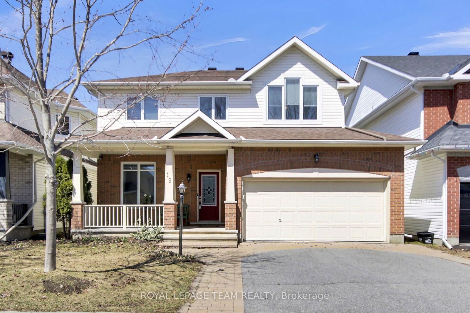 Detached House for sale at 19 Athena Way, Ottawa, Barrhaven East, K2G 6S1 - MLS: X12098523
