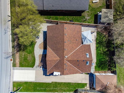 5046 Elizabeth St, Lincoln - Beamsville image-0-2