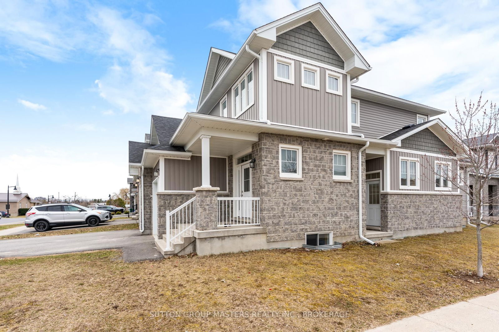 Detached House for sale at 229 Holden Street, Kingston, City Northwest, K7P 0L1 - MLS: X12098745