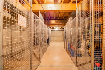 Unit Villa 1, week 3 — 1020 Birch Glen Rd, Lake of Bays - Mclean image-0-3