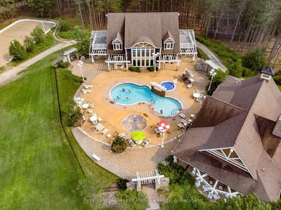 Unit Villa 1, week 3 — 1020 Birch Glen Rd, Lake of Bays - Mclean image-0-4