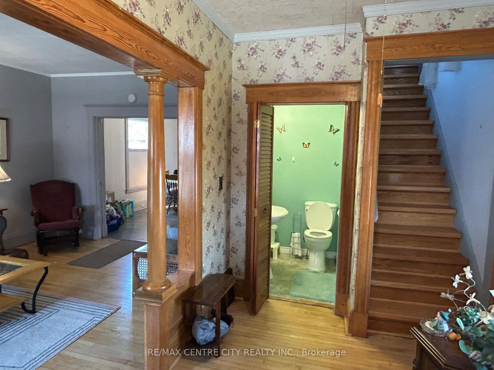Listing Image 3