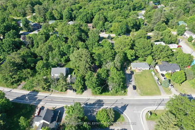 3172 Muskoka 169 Rd, Muskoka Lakes -  image-0-3