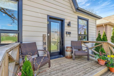 5 Stirton Ave, Brantford -  image-0-1