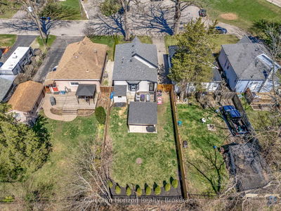 5 Stirton Ave, Brantford -  image-0-4