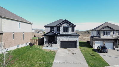 13 Brookfield Crt, Ingersoll - South