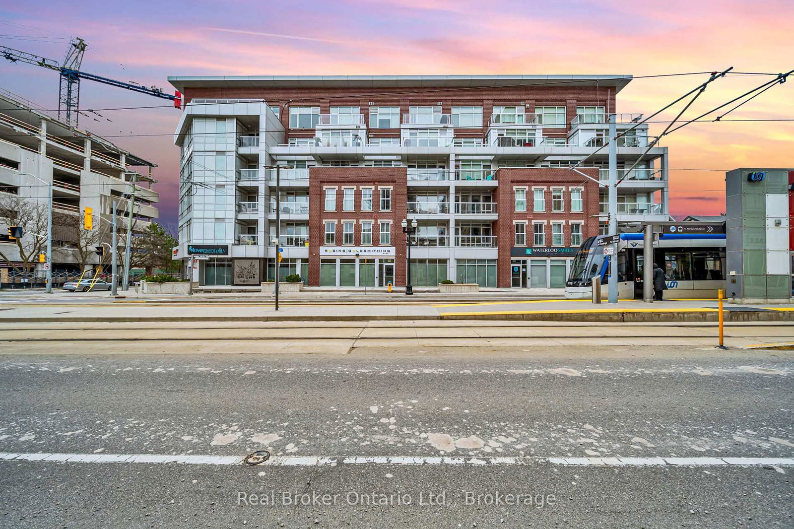 Condo for sale at 214-188 King Street, Waterloo, N2J 0C6 - MLS: X12098976