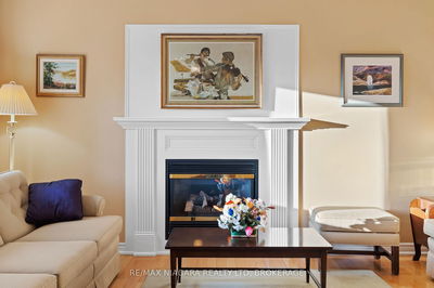 7052 St Michael Ave, Niagara Falls - Forestview image-0-4
