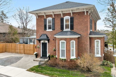 33 Kingsley Ave, Brighton - Brighton
