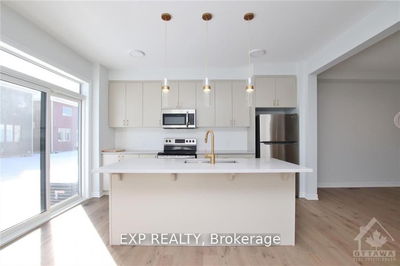 208 Parsnip Mews, Richmond - Goulbourn Twp From Franktown Rd/South To Rideau image-0-3