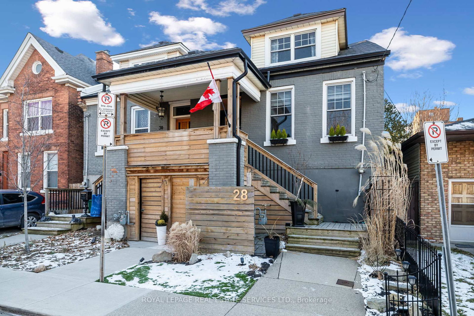 Semi-Detached House for lease at Upper-28 Grove Street, Hamilton, Corktown, L8N 1P5 - MLS: X12099478