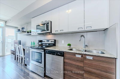 Unit 612 — 308 Lester St, Waterloo -  image-0-3
