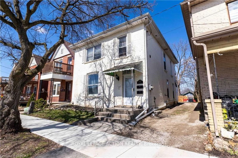 300 Dalhousie St, Brantford -  image-0-0