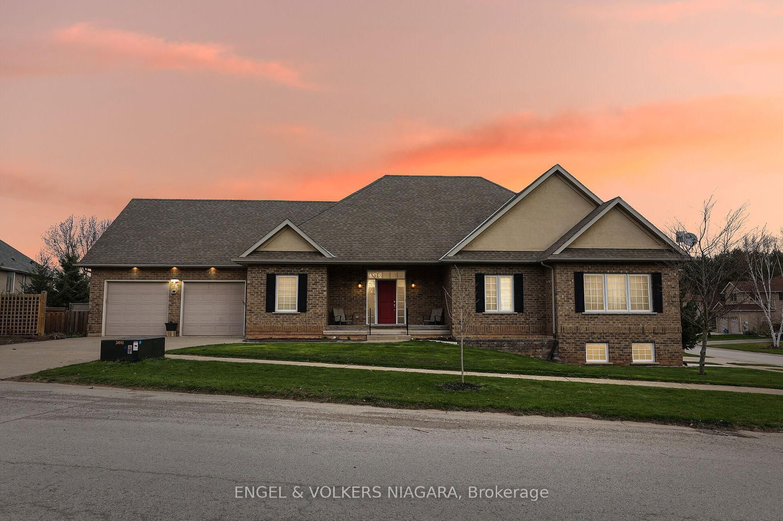 Detached House for sale at 28 Cherry Ridge Boulevard, Pelham, Fenwick, L0S 1C0 - MLS: X12099704
