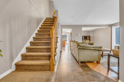 136 Silurian Dr, Guelph - Grange Road image-0-3