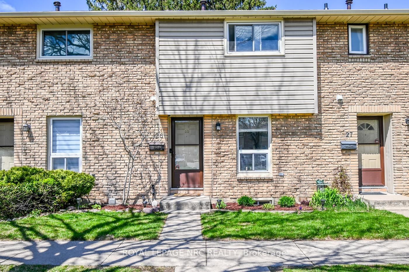 Townhouse for sale at 26-75 Ventura Drive, St. Catharines, Haig, L2R 7J7 - MLS: X12099831
