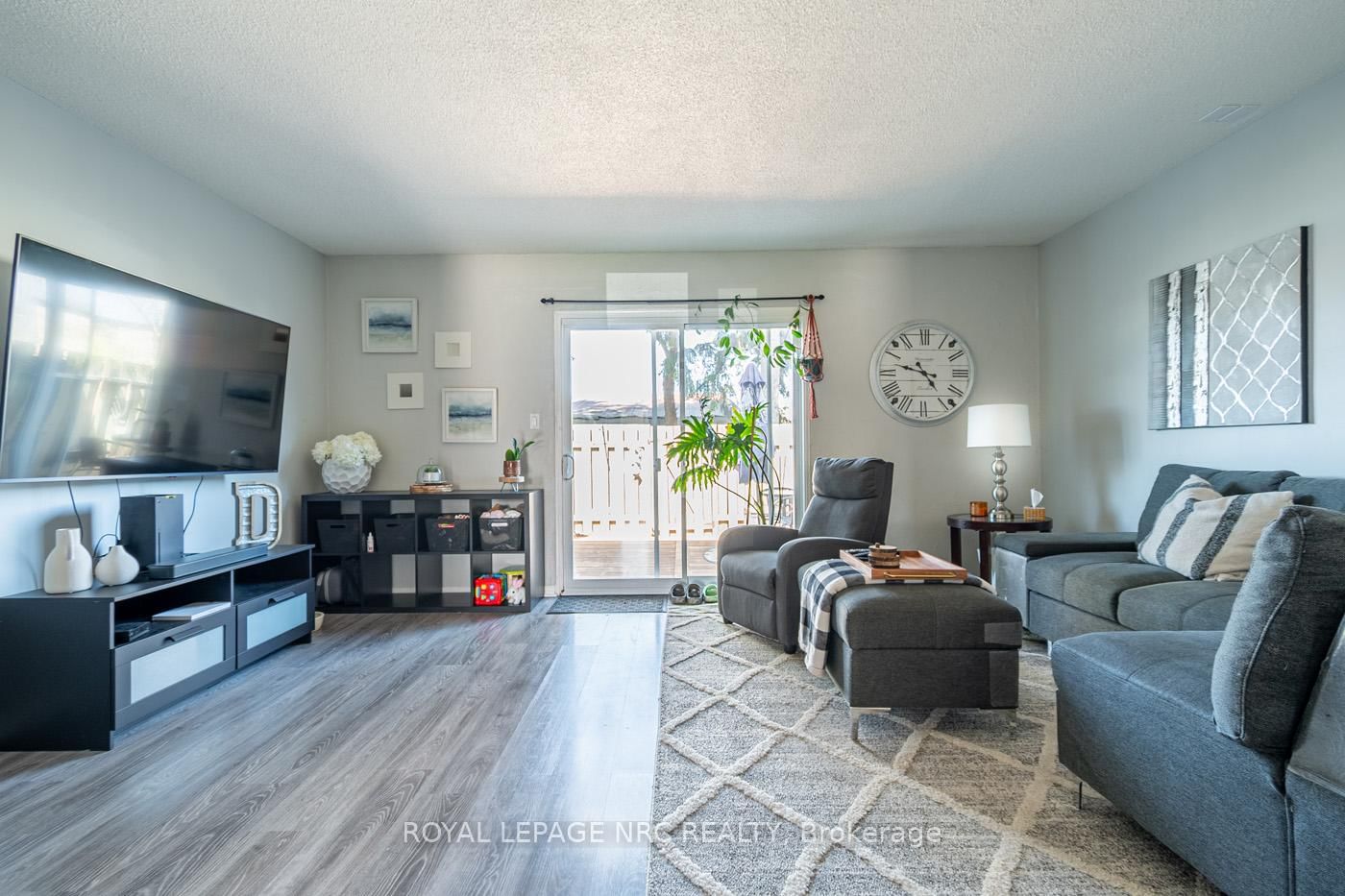 Townhouse for sale at 26-75 Ventura Drive, St. Catharines, Haig, L2R 7J7 - MLS: X12099831