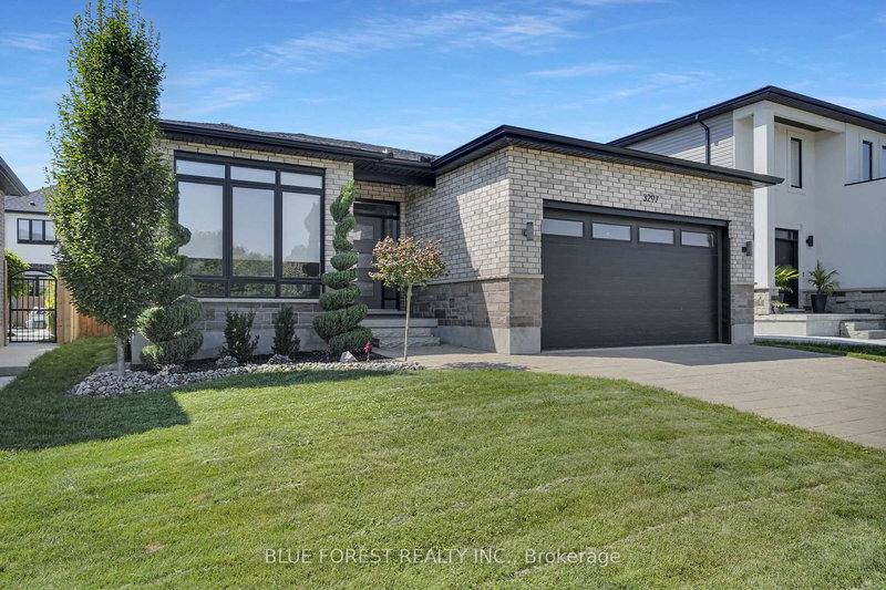 3297 Regiment Rd, London South, N6P 0G5 | Image 2