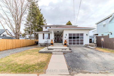 660 East St, Edwardsburgh/Cardinal - Town of Cardinal