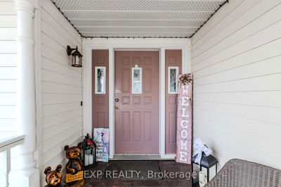 660 East St, Edwardsburgh/Cardinal - Town of Cardinal image-0-2