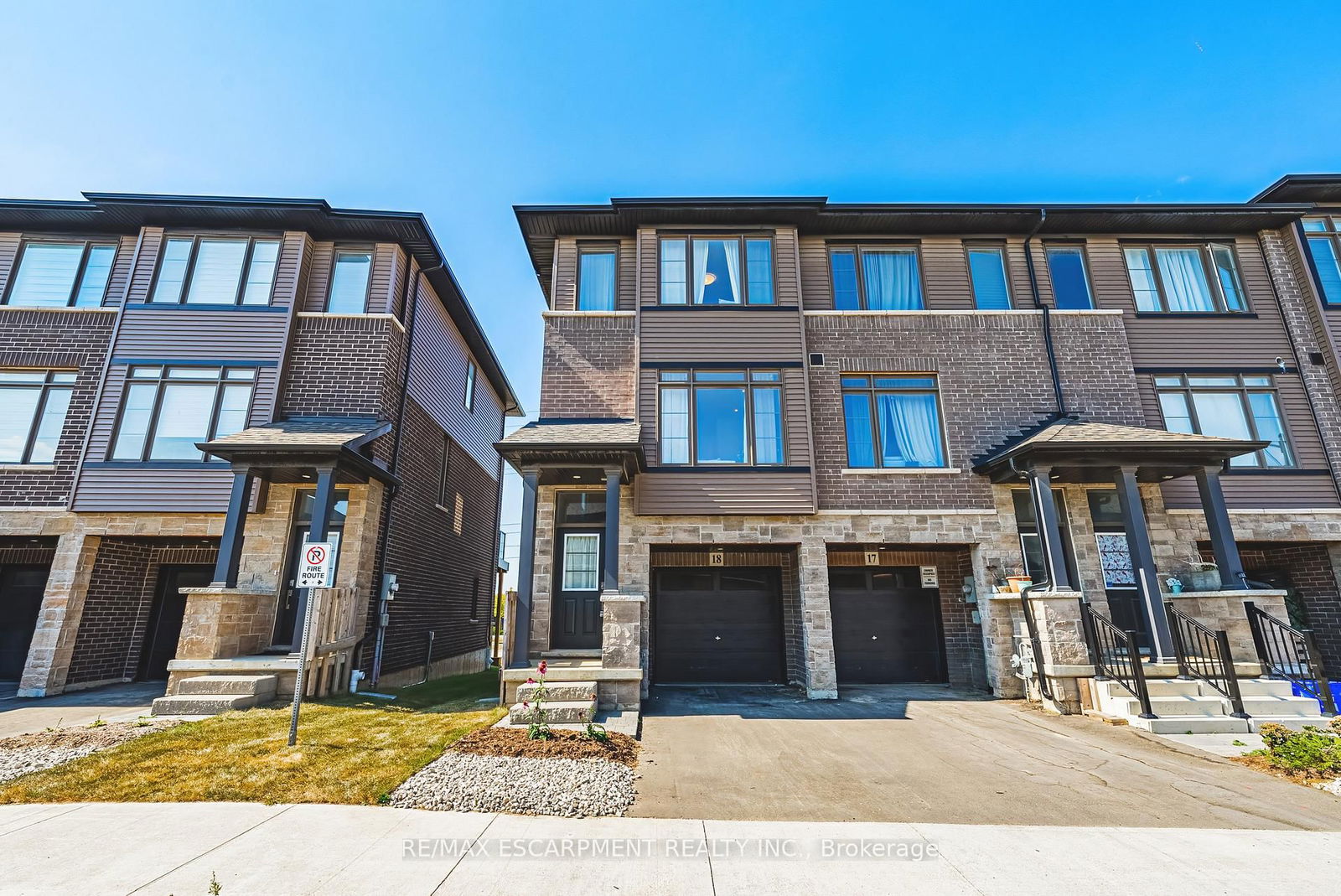 Townhouse leased at 18-120 Court Drive, Brant, Paris, N3L 0N2 - MLS: X12100074
