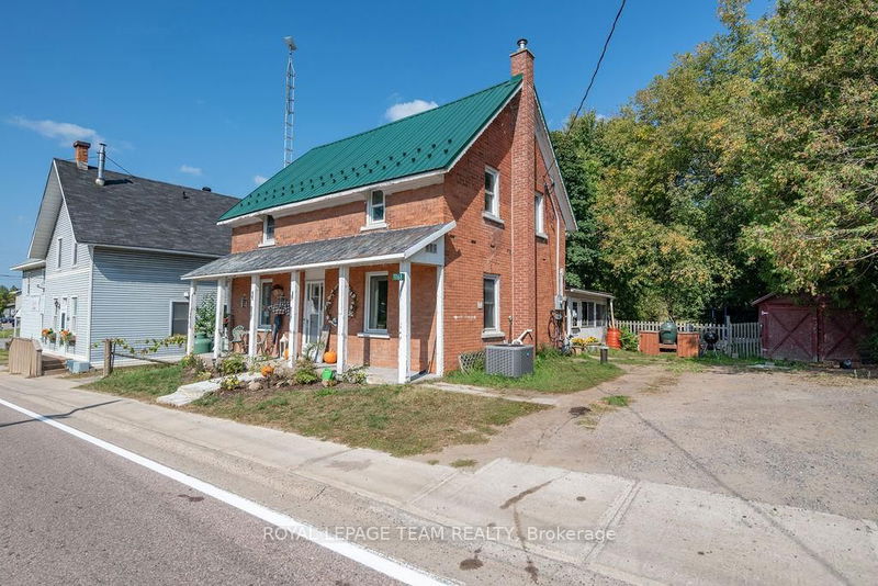 11168 60 Highway, Golden Lake - North Algona/Wilberforce Twp image-0-0