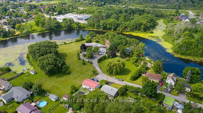 550 Queen St, Gananoque - Gananoque image-0-1