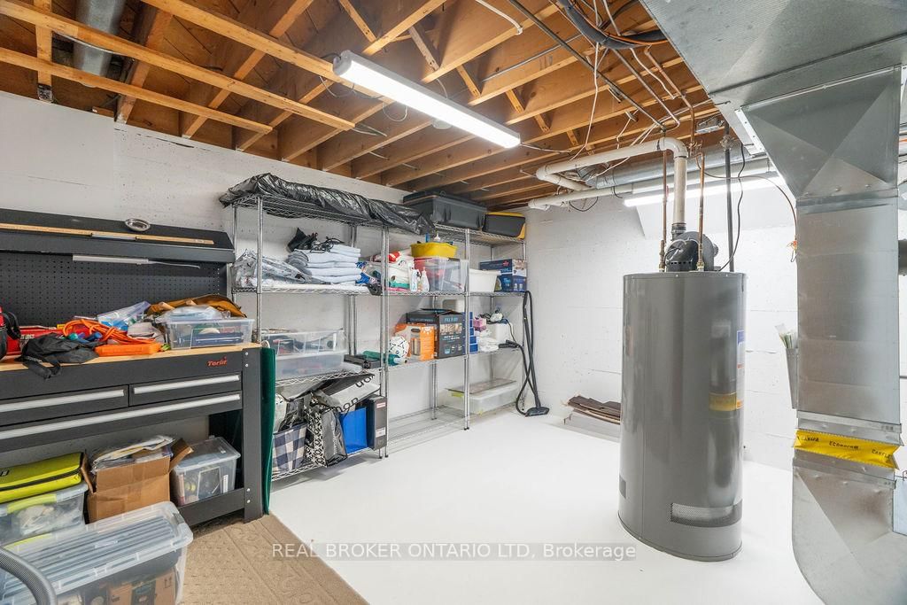 Listing Image 33