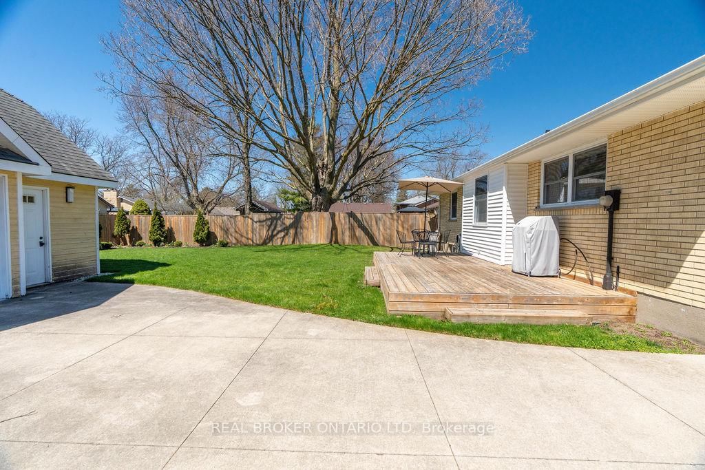 Listing Image 39