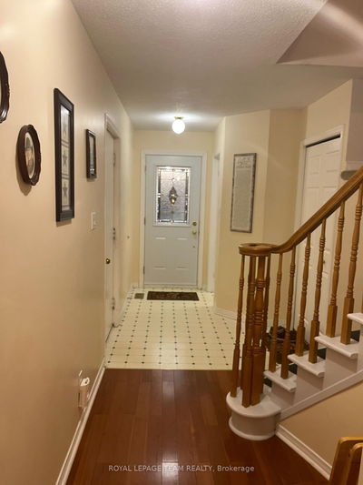 61 McGibbon Dr, Kanata - Katimavik image-0-1