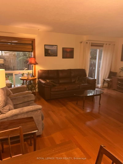 61 McGibbon Dr, Kanata - Katimavik image-0-4