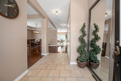 15 Buerkle Crt, Kitchener -  image-0-2