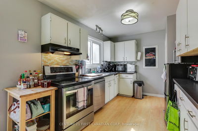 1153 Melsandra Ave, London - East A image-0-2