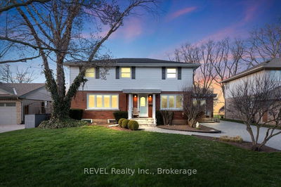 20 Lakeside Dr, Grimsby - Grimsby Beach