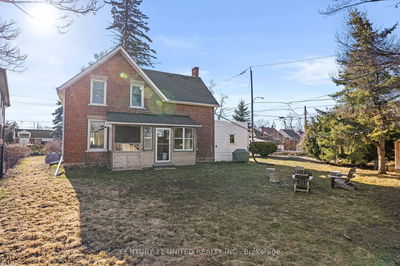 526 Monaghan Rd, Peterborough South - 5 West image-0-3