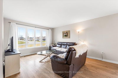 19 Rosewood Dr, Hastings - Frankford Ward image-0-4