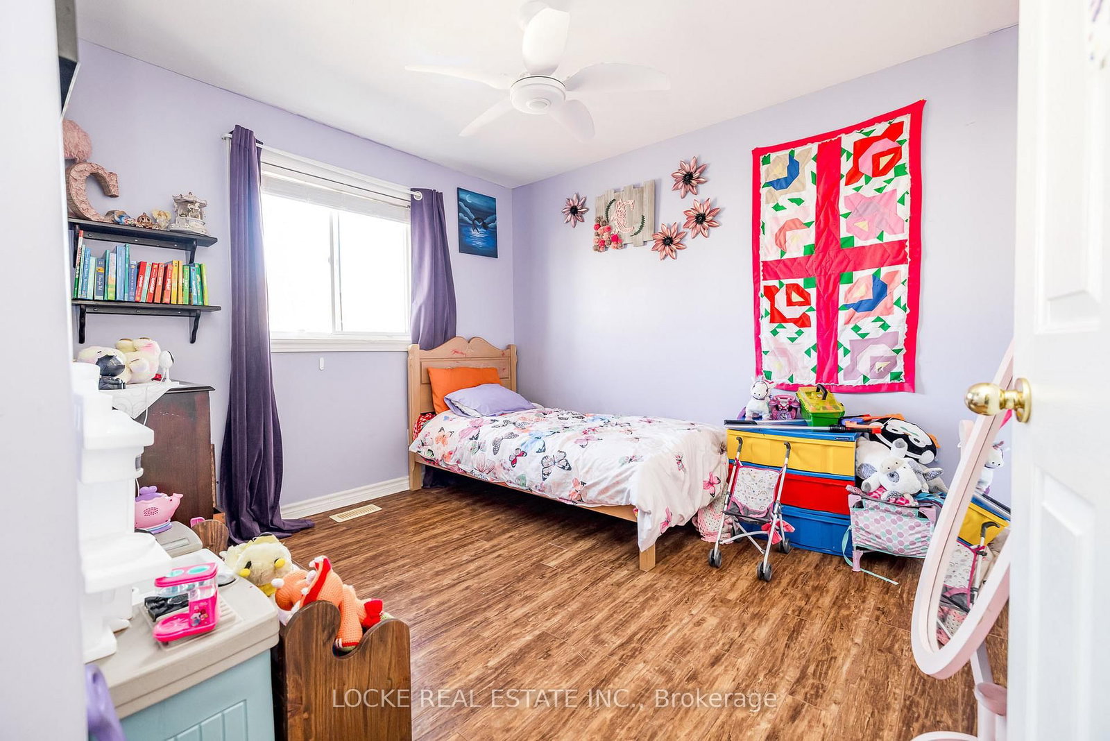 Listing Image 19