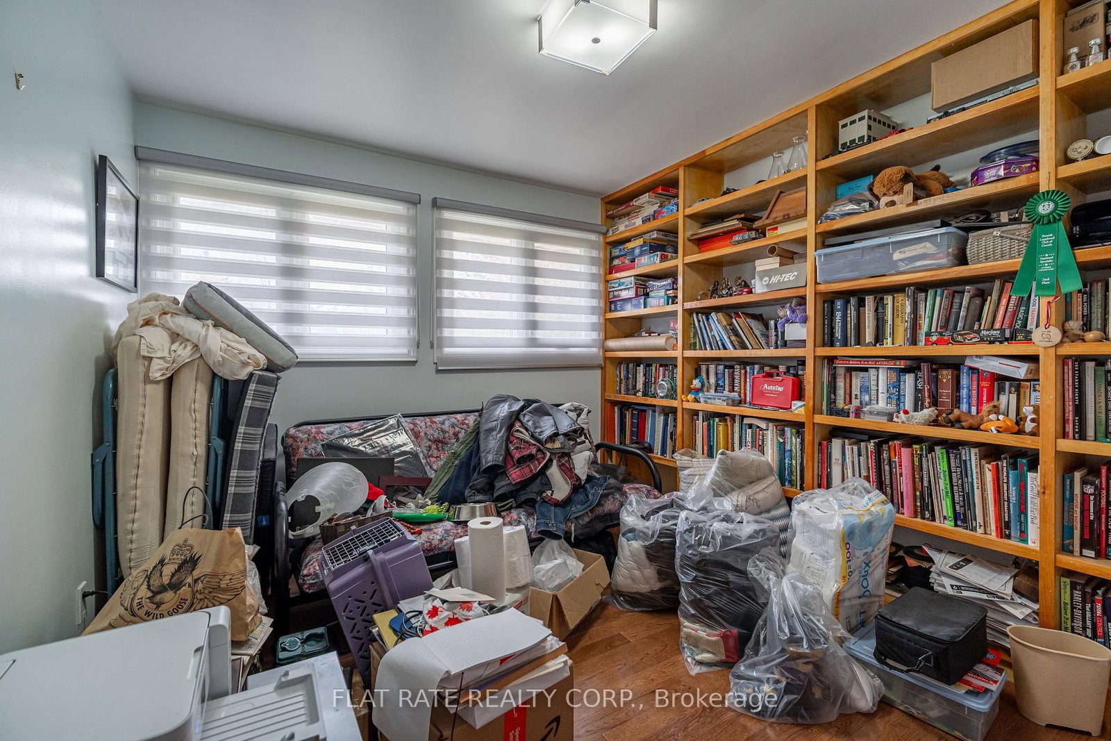 Listing Image 14