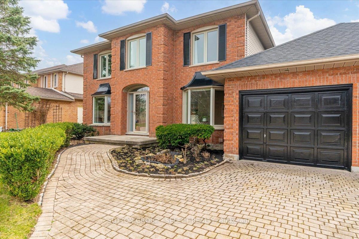 Detached House for sale at 5 Lavender Way, London, North G, N5X 3J2 - MLS: X12100938