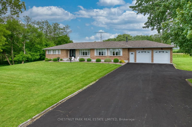 90 River Rd, Leeds and the Thousand Islands - Rear of Leeds - Lansdowne Twp image-0-0