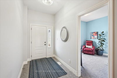 28 Bur Oak Dr, Woolwich -  image-0-2