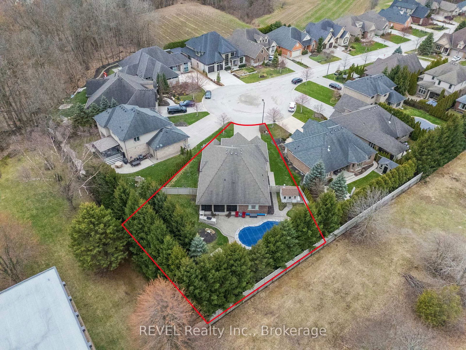 Detached House for sale at 9 Brondi's Lane, Pelham, Fonthill, L0S 1E5 - MLS: X12101114