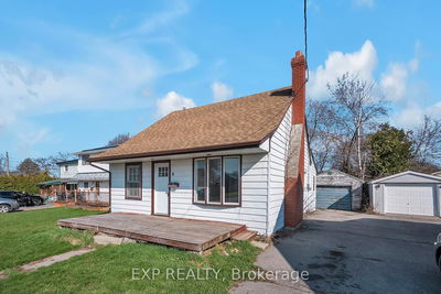 8 Jackson St, Quinte West - Trenton Ward image-0-2