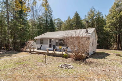 704 York Ave, South Bruce Peninsula - South Bruce Peninsula image-0-4
