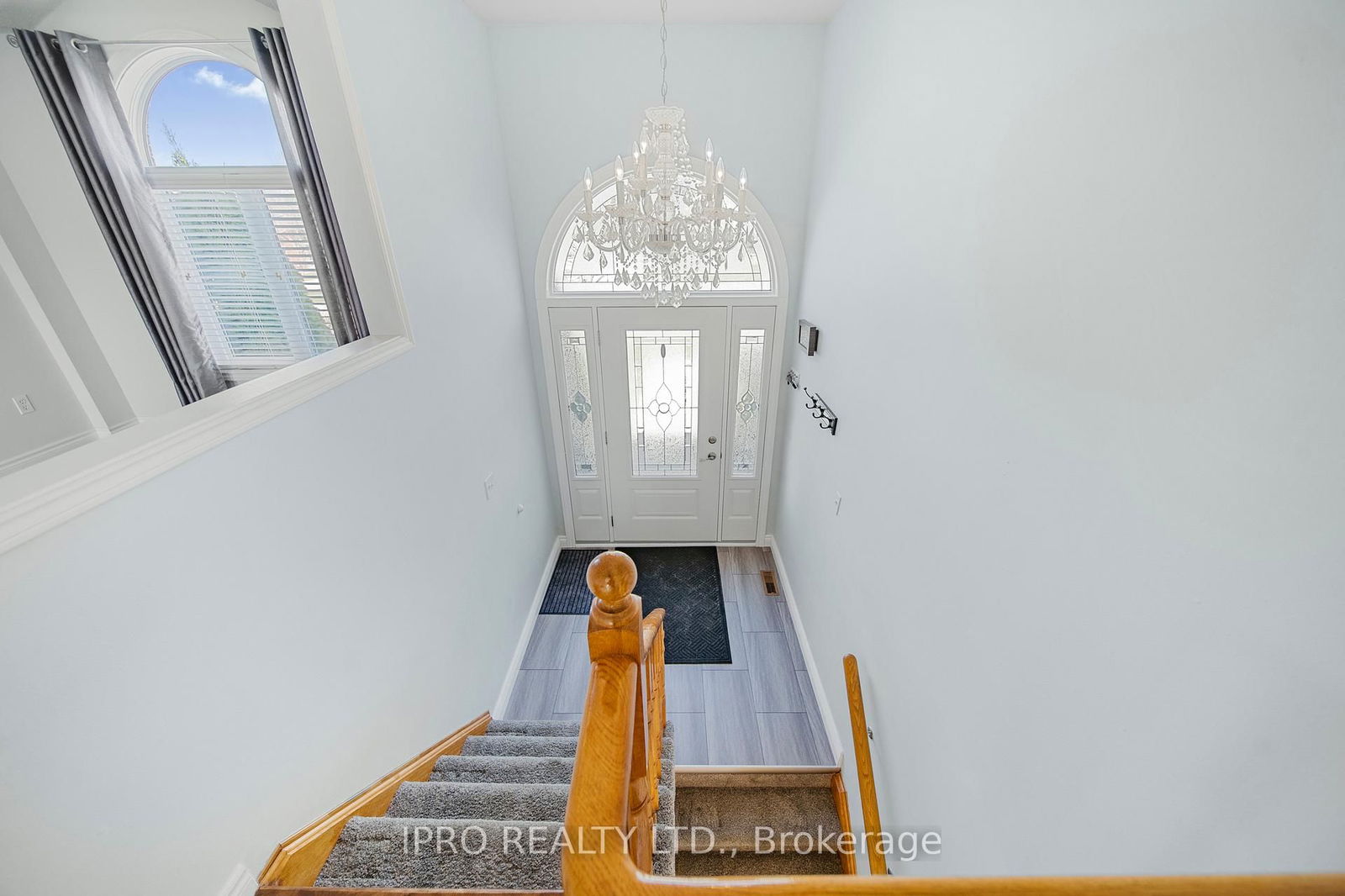 Detached House sold at 34 Oak Hill Drive, Cambridge, N1S 4Y8 - MLS: X12101472